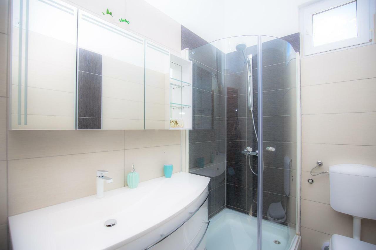 Apartman Marko Primošten Екстериор снимка