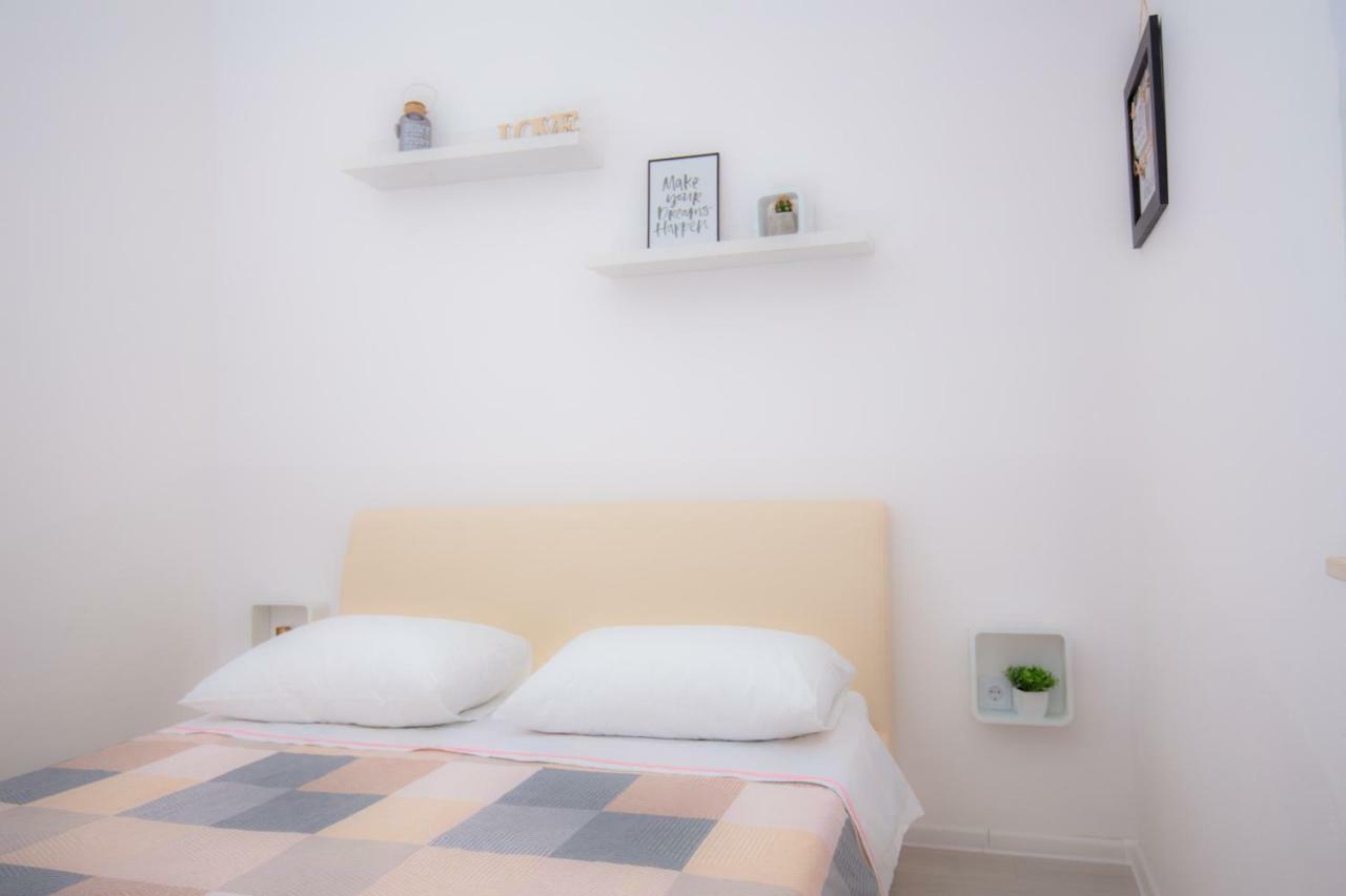 Apartman Marko Primošten Екстериор снимка